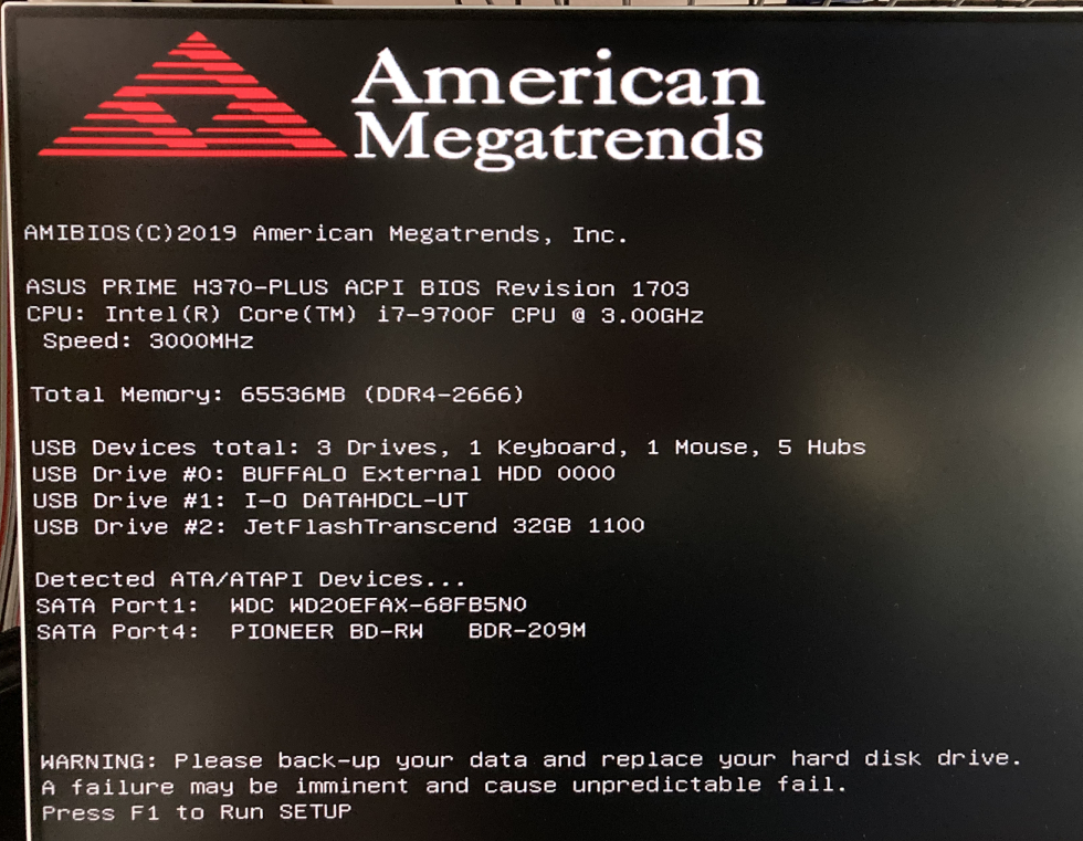 PC起動したらAmericanMegatrendsと表示されるのですが、どうす