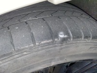 タイヤのパンク修理について この場所の釘は修理可能ですか トレッドとショルダー Yahoo 知恵袋