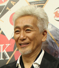 この人は高田純次さんですか 玉置浩二さんだと思われます Yahoo 知恵袋