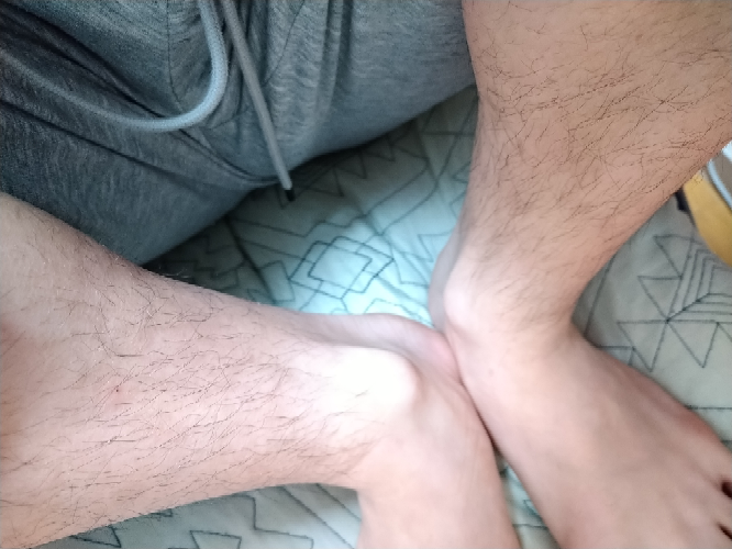 陰毛　薄い　中学生 