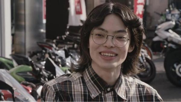 この男性はどなたですか バイク王のcmです Yahoo 知恵袋