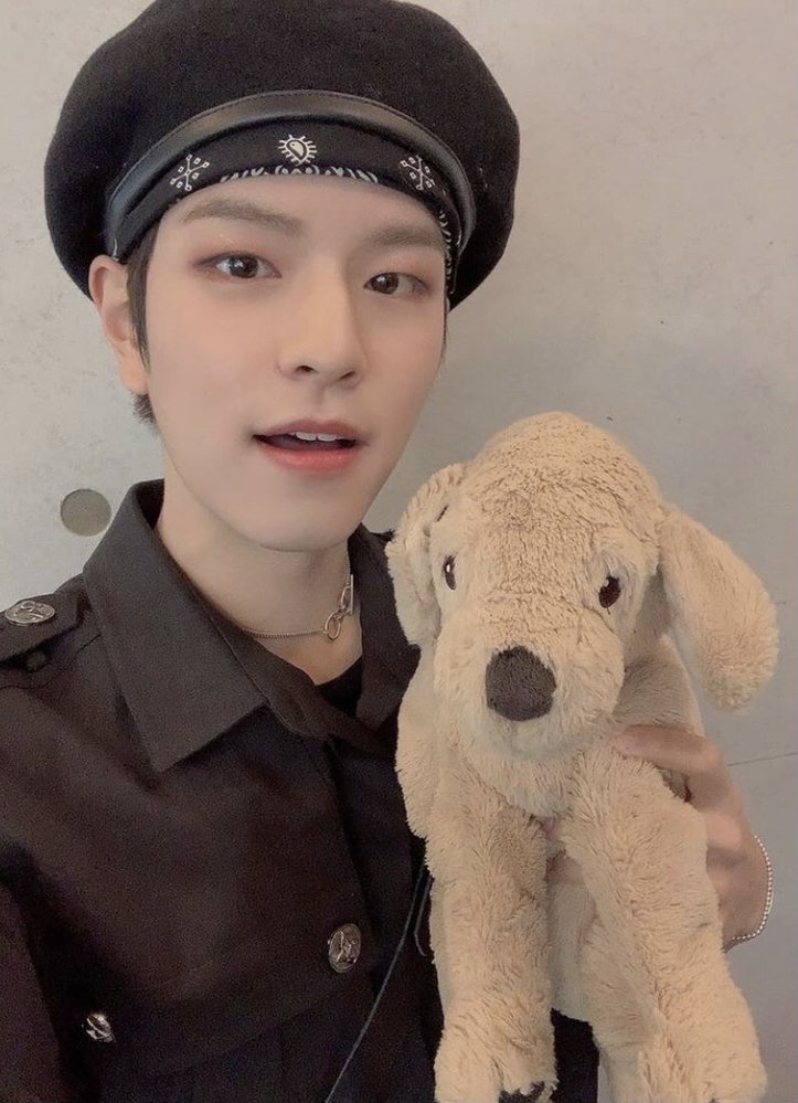 straykidsのスンミン君が持ってるこのワンちゃんのぬいぐるみどこに