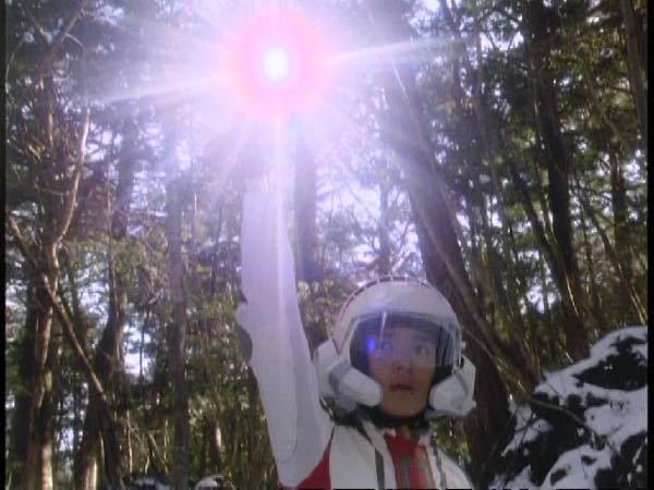 ウルトラマンティガにてダイゴがティガに変身する際にティガーー って Yahoo 知恵袋