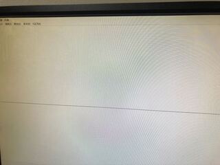 サブディスプレイとして使用しているpcモニターの真ん中に黒い線が入りだしました Yahoo 知恵袋