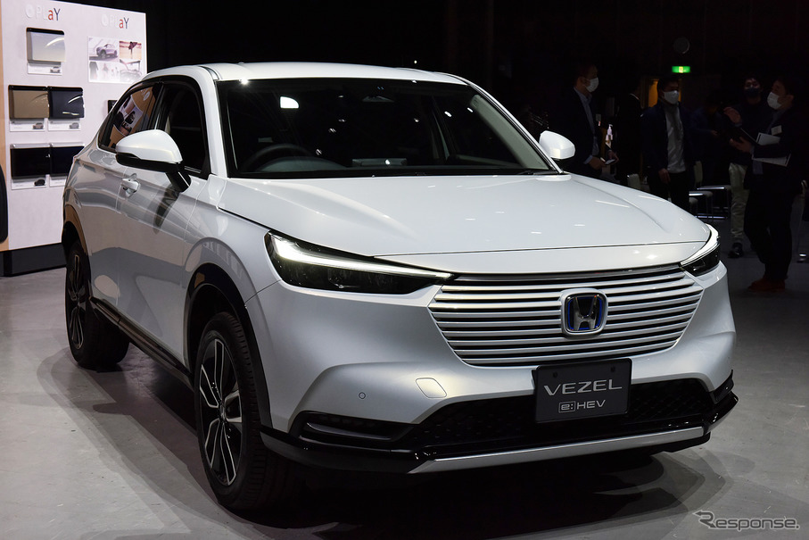 ホンダ新型ヴェゼル これは 酷いですね マツダのｃｘ ３０だと思い Yahoo 知恵袋