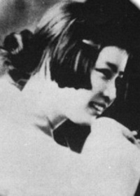 太宰の愛人って 美人ばかりですよね ホントにモテた文豪って珍しく無いです Yahoo 知恵袋