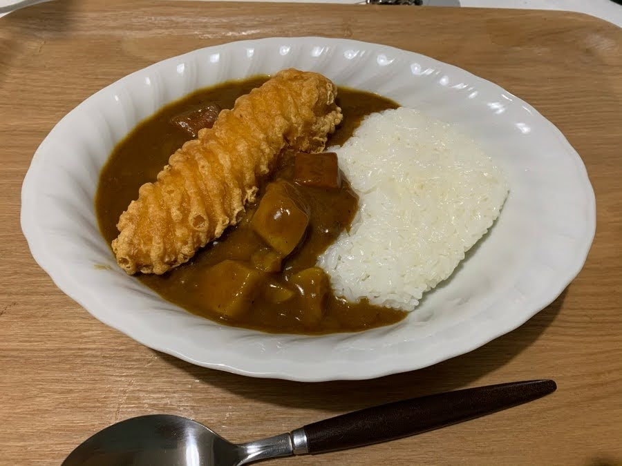 カレーの上にに乗ってる揚げ物はなんですか クリスビーチキン Yahoo 知恵袋
