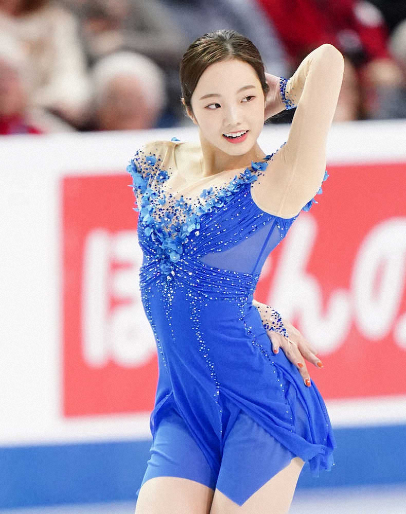 本田真凛のインスタフォロワー数が 浅田真央の2倍て 現役選手の強みですか Yahoo 知恵袋