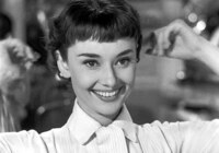 最近 オードリーヘップバーンとさんまが出ているｃmが放映されています Yahoo 知恵袋