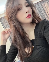 この人の名前わかる方いますか 芮公子 という方です Yahoo 知恵袋