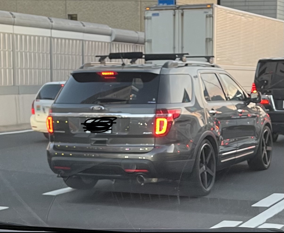 この車のへこみは自分で治せると思いますか 直径5センチほどで傷は見た感じ付いて Yahoo 知恵袋