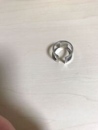 サイズフリーの リング 指輪 を買いました 元が11号でそこからサイズ調 Yahoo 知恵袋