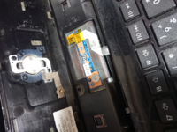 ノートパソコンの電源キーが壊れてスリップ状態になっていますがキーが壊れて解除で Yahoo 知恵袋