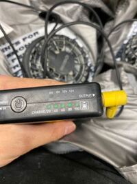 バートル空調服バッテリー バッテリー充電後使用しようとしたら緑のランプ消え Yahoo 知恵袋