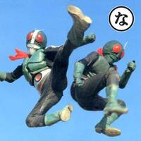 仮面ライダー1号と仮面ライダー2号はそれぞれどちらですか また 見分け方を教え Yahoo 知恵袋