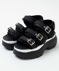 私は男なのですが 低身長と細身体型のコンプレックスからよく身長を盛れるような靴 Yahoo 知恵袋