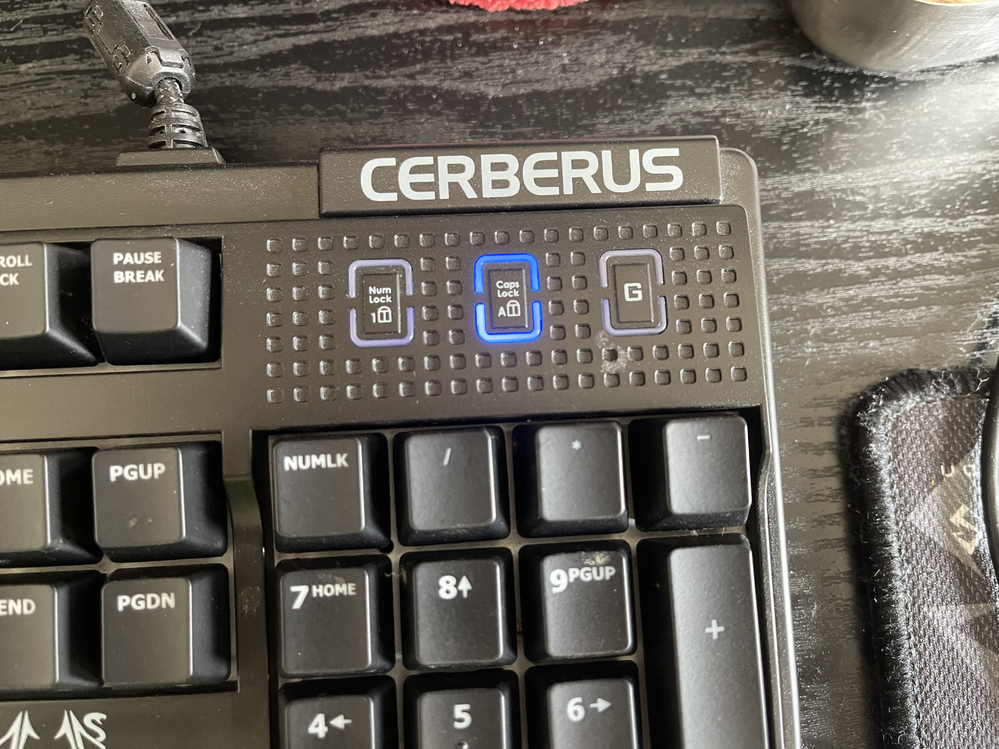 Asuscerberusmechrgbのキーボードについて 少し Yahoo 知恵袋
