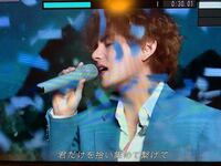 Kpopアイドルがステージに立つ際ハンドマイクとヘッドマイクに分かれている Yahoo 知恵袋