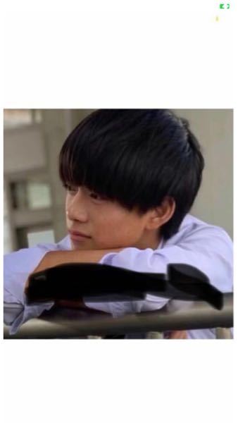 大学一年生男です顔について質問させてください 変な質問でごめんなさい Yahoo 知恵袋