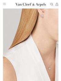 ヴァンクリーフ アーペルのアルハンブラやフリヴォル ネットで Yahoo 知恵袋