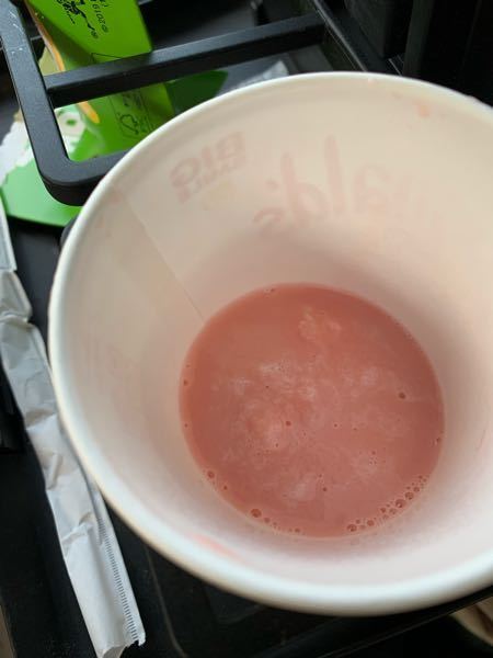 マックシェイクのストロベリーの味がいつもより濃いなって思って