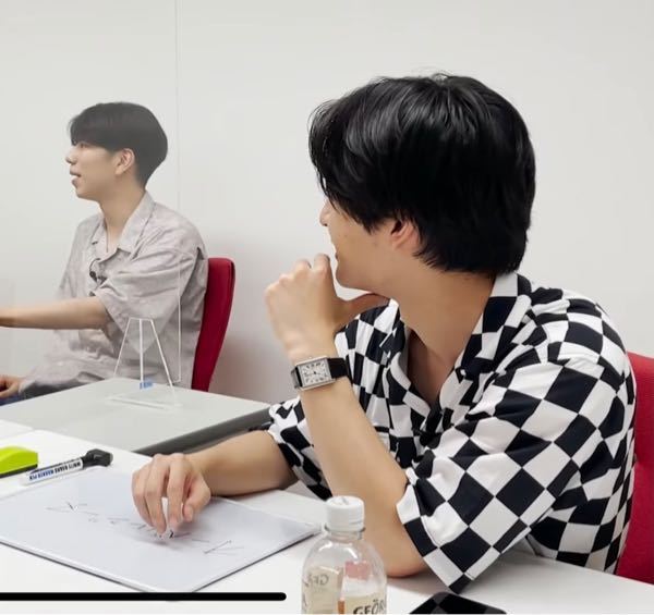 梅原裕一郎さん 画像右 が着けている腕時計のブランドを教えてください 画 Yahoo 知恵袋