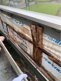 ベランダの外壁の中がこんな状態でした 下地の工事を勧められました 胴 Yahoo 知恵袋