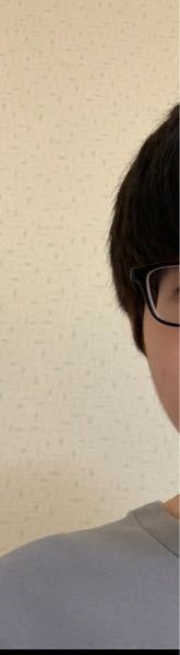 証明写真についてなんですけど、無背景でと指定があります。持っている 