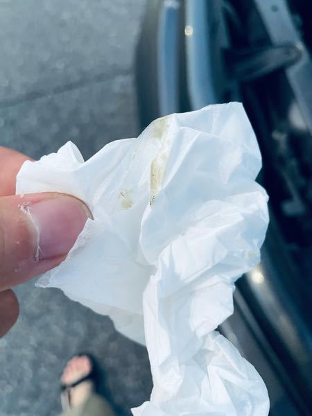 この色はまだ 車のオイル状態は良さそうですか 色を見てチェックと書いてあ Yahoo 知恵袋