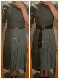 どちらのベルトの方が合うでしょうか ワンピースは緑青色の様なくすんだ暗い緑です Yahoo 知恵袋