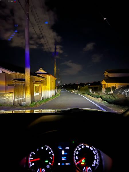 ナンバープレート上段の数字なんですが ３００とか３０１は分かるんで Yahoo 知恵袋