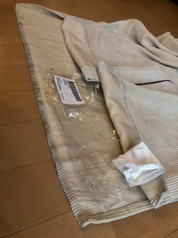 先日ZOZOUSEDでコンディション：A（使用感なし）の洋服を購入