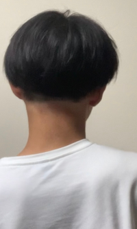 さっきも投稿したのですが セルフカット失敗してこんなになってしまいました 自分 Yahoo 知恵袋