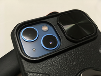 Iphone13を購入しました カメラレンズの表面に薄いフィルムが貼られている Yahoo 知恵袋