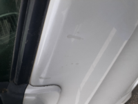 車のボディのシミ 汚れについて つい最近気づいたのですが車のボディにこんな Yahoo 知恵袋