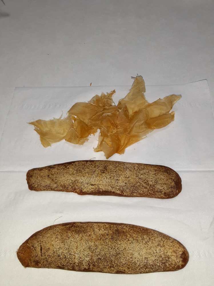 初めてカラスミを作ったのですか 表面が白くなりました 皮をむいても白い粒粒があ Yahoo 知恵袋