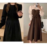 成人式の同窓会で着るならどちらがいいと思いますか ちなみに フォーマルか Yahoo 知恵袋