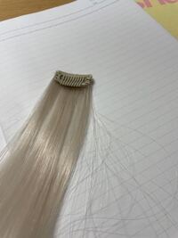 ダイソーでワンタッチエクステを購入したのですが付け方が分かりませ Yahoo 知恵袋