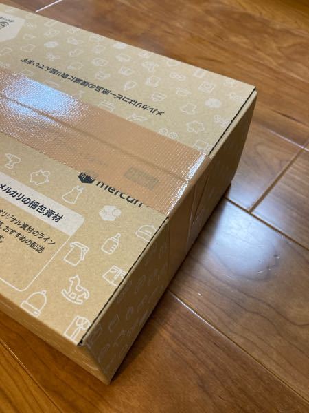 メルカリ等で出品者が、汚れなどを気になる方は購入をお控えください
