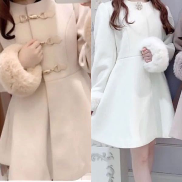 量産型にの服装をしたいのですが、写真のevelynのコートならどちらがかわいいと思いますか？ 色はどちらも白にしようと思っています。