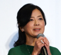 薬師丸ひろ子のこの髪型は橋本環奈や有村架純や乃木坂さんのような髪型ですか Yahoo 知恵袋