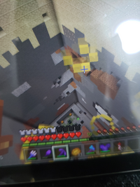 マイクラで初めてスライムトラップを作ろうと 露天掘りしていました Yahoo 知恵袋