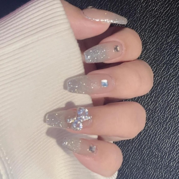 最近セルフジェルネイルにハマっている者なのですが 皆さんの好きな爪の Yahoo 知恵袋