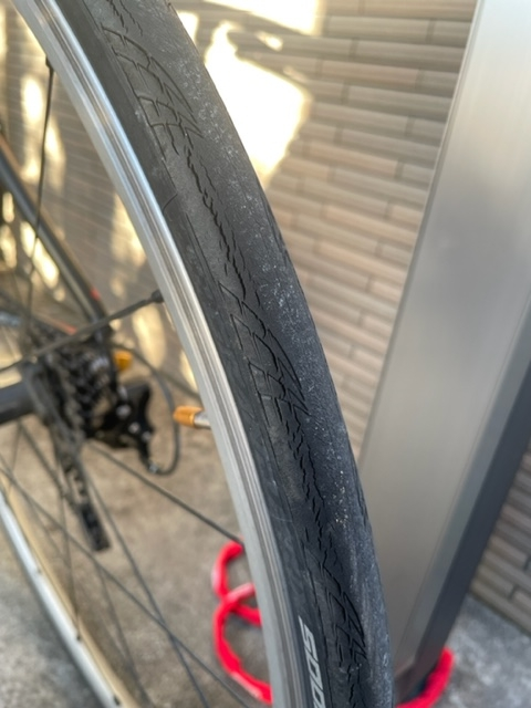 カーカス タイヤ まだ乗れる 自転車