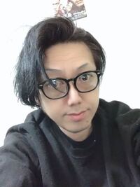 男です マッチングアプリの写真で自撮り載せるのヤバいですかね Yahoo 知恵袋