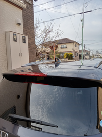 リヤワイパーは ガムテープでとめて 洗車機にかけたほうがいいので Yahoo 知恵袋