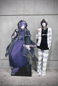 歌い手のゆきむら さんがこの時に付けてるネックレスはどこの奴かわかる Yahoo 知恵袋