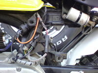 ６ｖモンキーの電装系について教えてください バッテリーレスキットを着 Yahoo 知恵袋