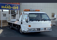 これはなんていう名前の車ですか 面白い顔してる トヨタダイナのイージーライ Yahoo 知恵袋