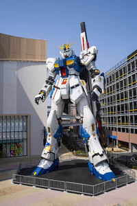 ガンダムパーク福岡に展示されている実物大 Nガンダムについて質問です ボディー Yahoo 知恵袋